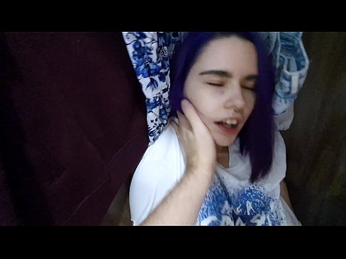❤️ Fandt min søster i skabet og hjalp hende med at komme ❤️❌ Skøn porno at da.passionfeverspot.ru